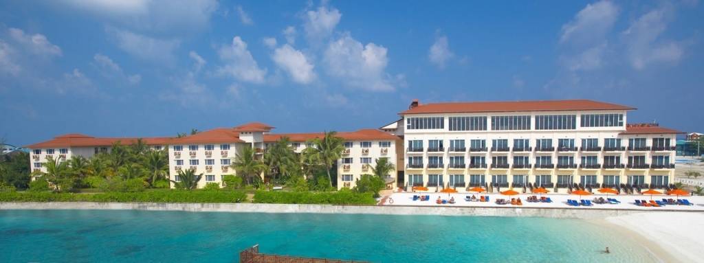 Hulhule Island Hotel