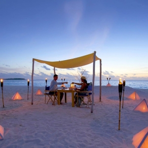 Barbecue Dinner on the Sandbank