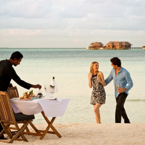 Lobsters and Champagne on the Beach